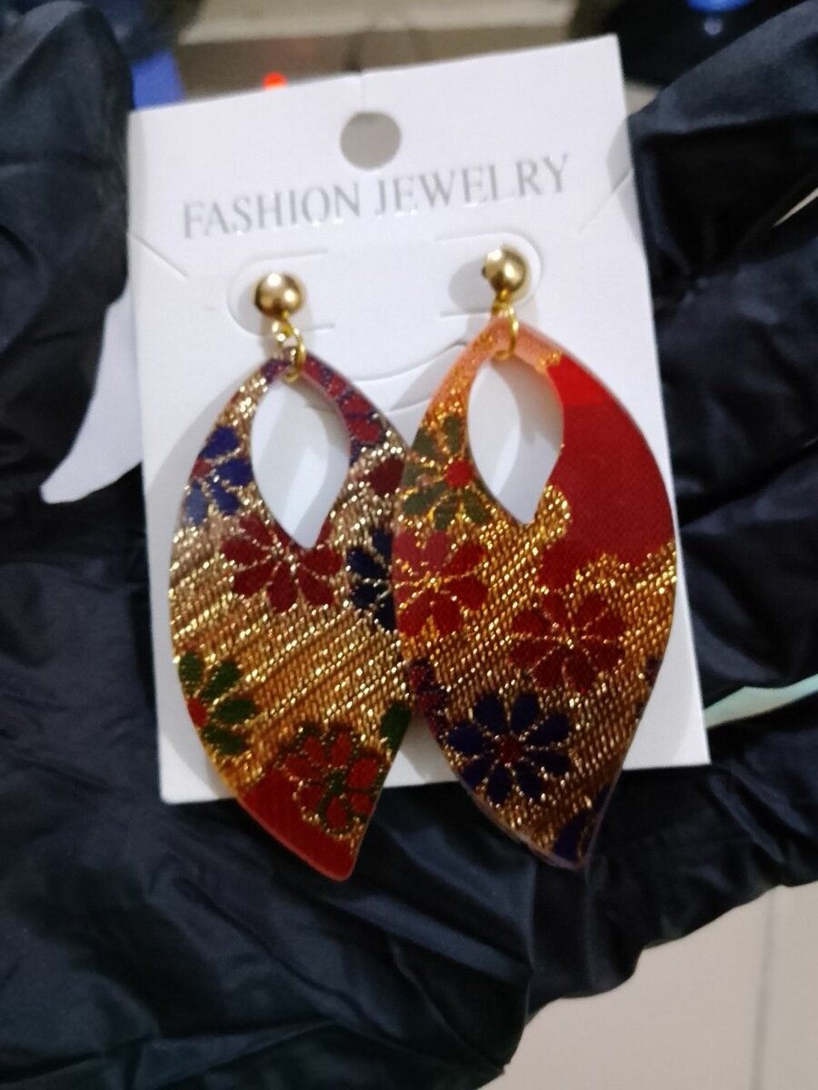 Boucles d'oreilles élégantes