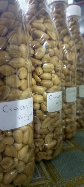 Arachides grillées en bouteille