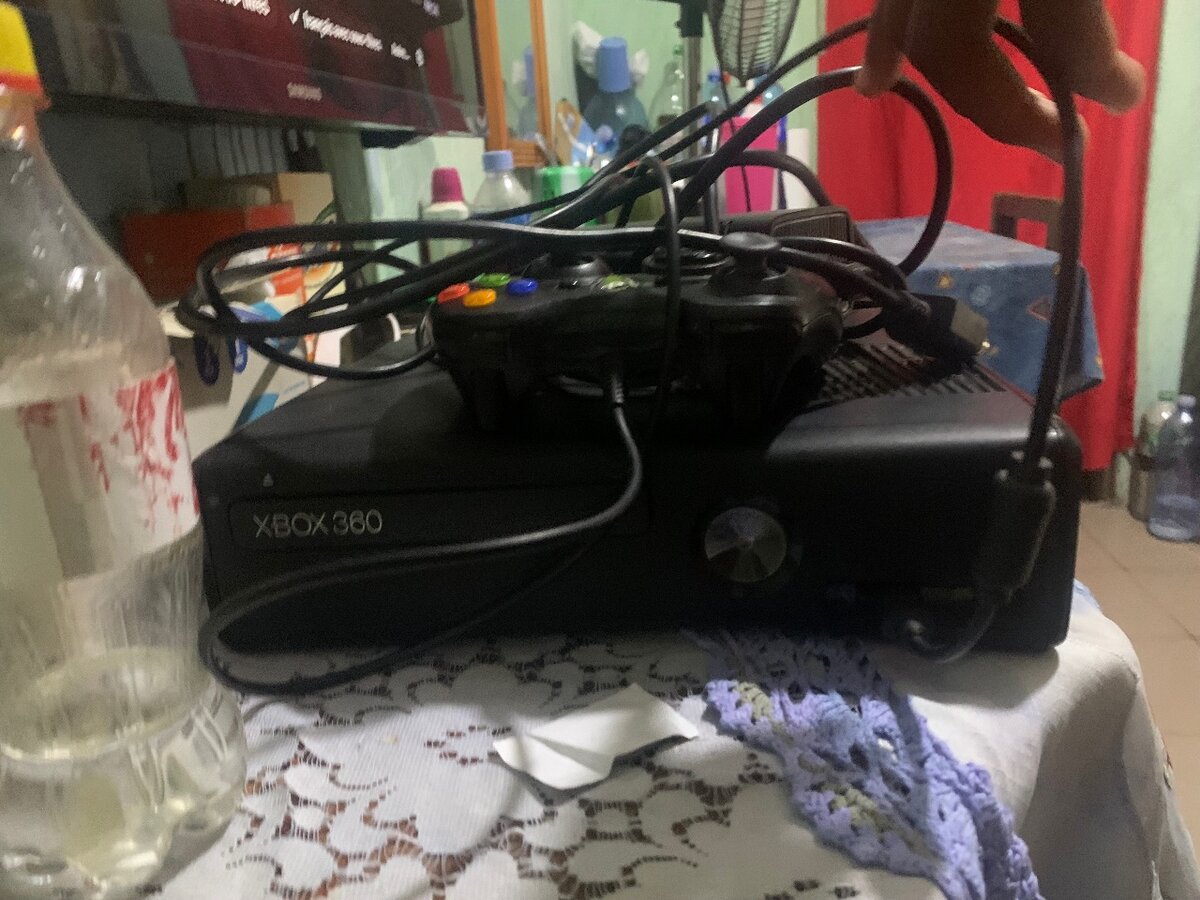 Console Xbox 360 avec Manettes