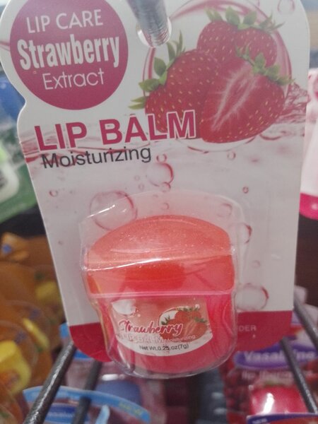 Baume à lèvres fraise hydratant