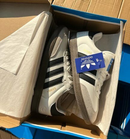 Adidas sneakers light striped