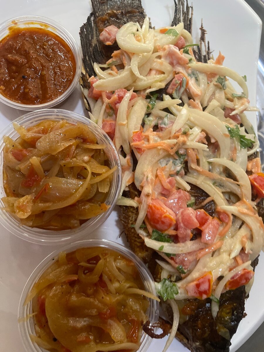 Tilapia Grillée avec attieké