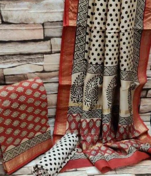 Ladies suit