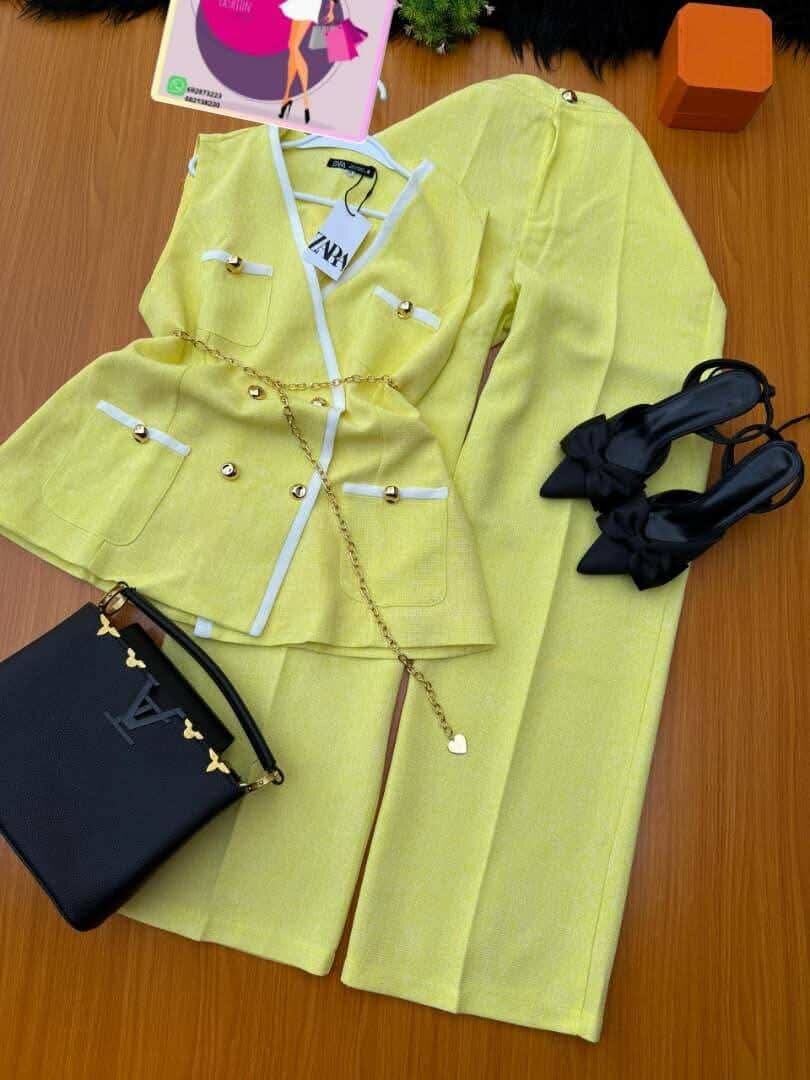 Ensemble tailleur pantalon élégant