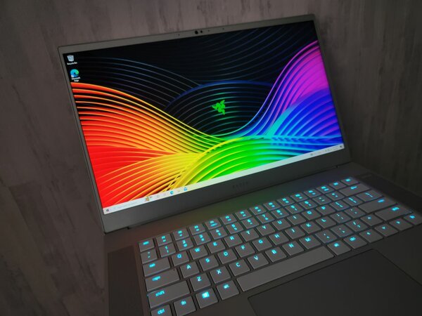 RAZER BLADE 15 2070 8GB