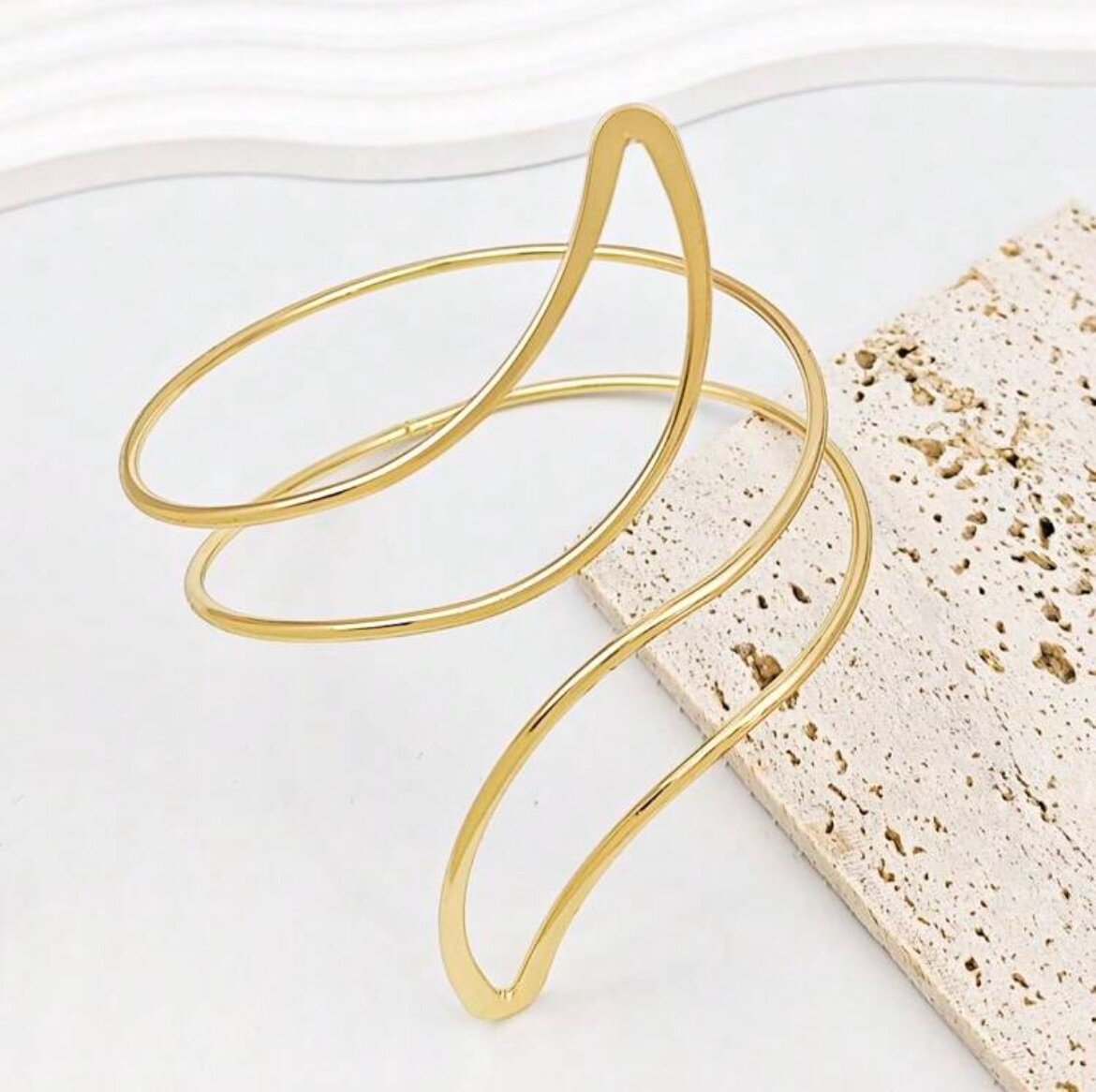 Bracelets en or jaune pour femme