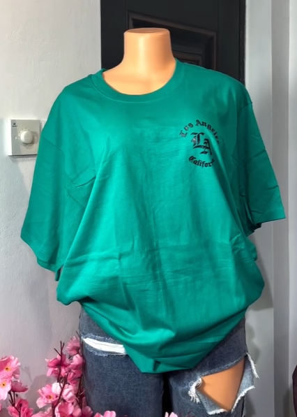 T-shirt green