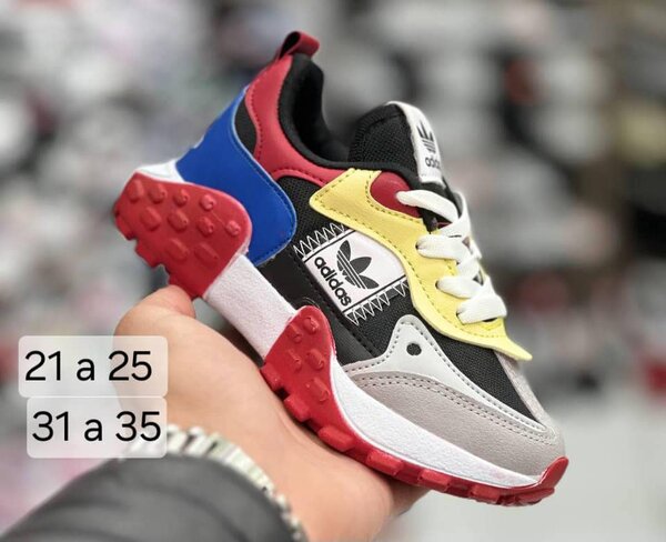 chaussures d'enfant