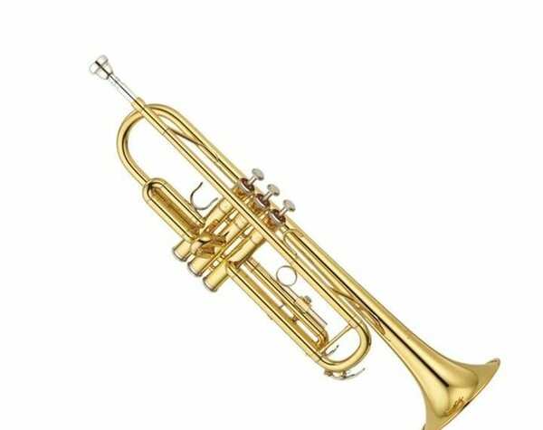Trompette en laiton doré