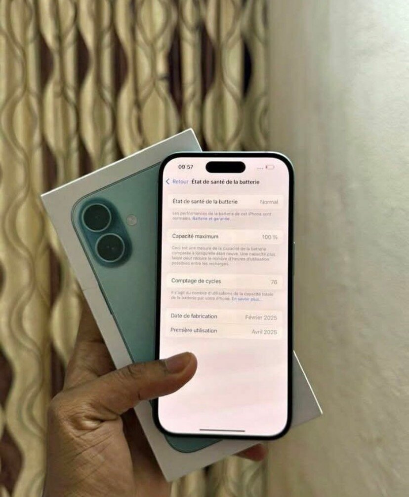 iPhone 15 Bleu Neuf