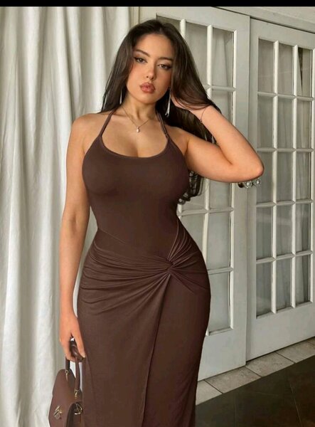 Robe longue marron élégante