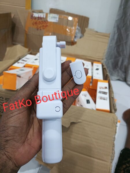 Trépied avc LED e command 70cm