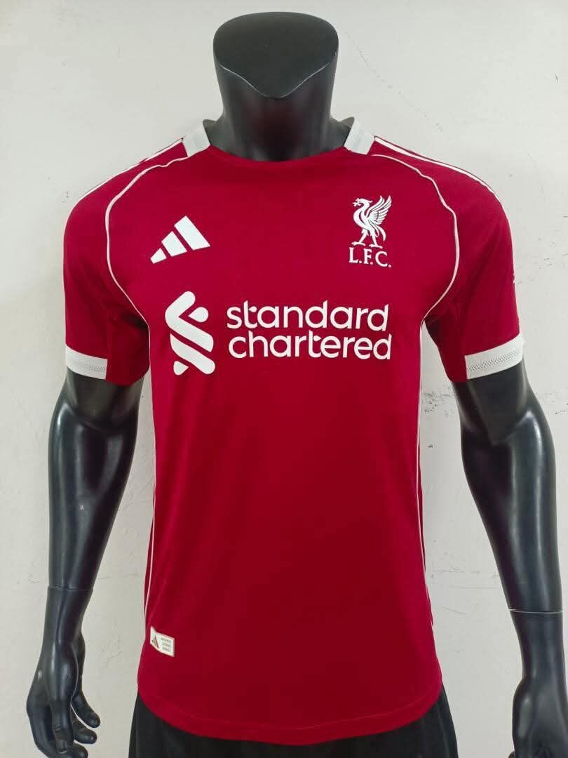 Maillots de foot Liverpool FC