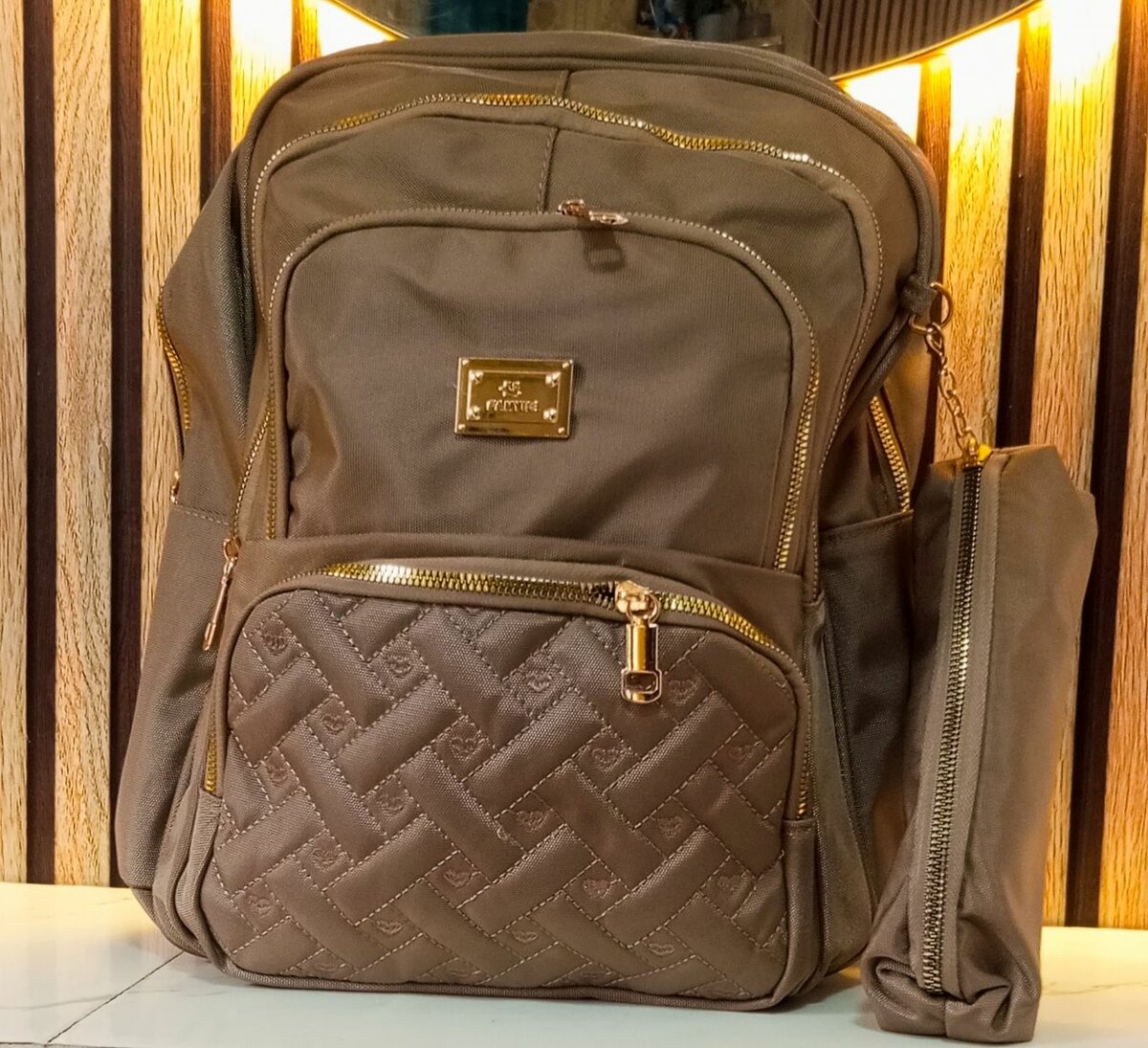 Sacs à dos élégants multifonctionnels