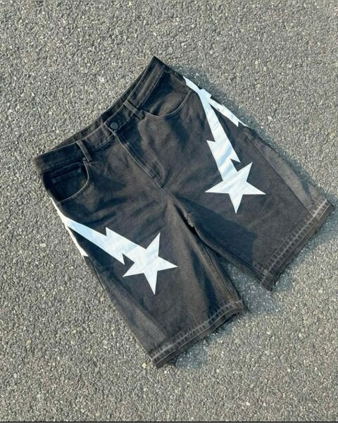 Shorts en jean avec étoiles