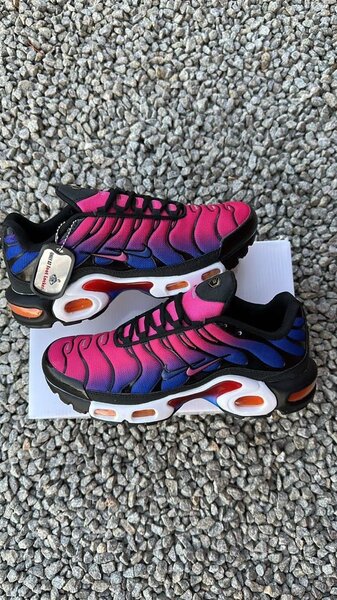 Sneakers modernes colorés