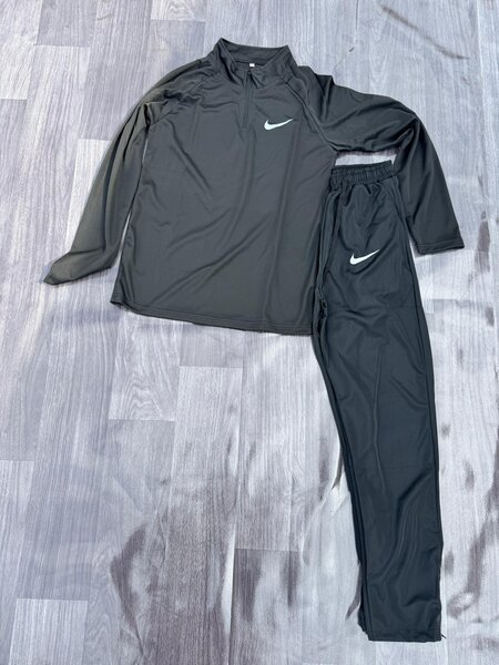 Ensemble de sport Nike