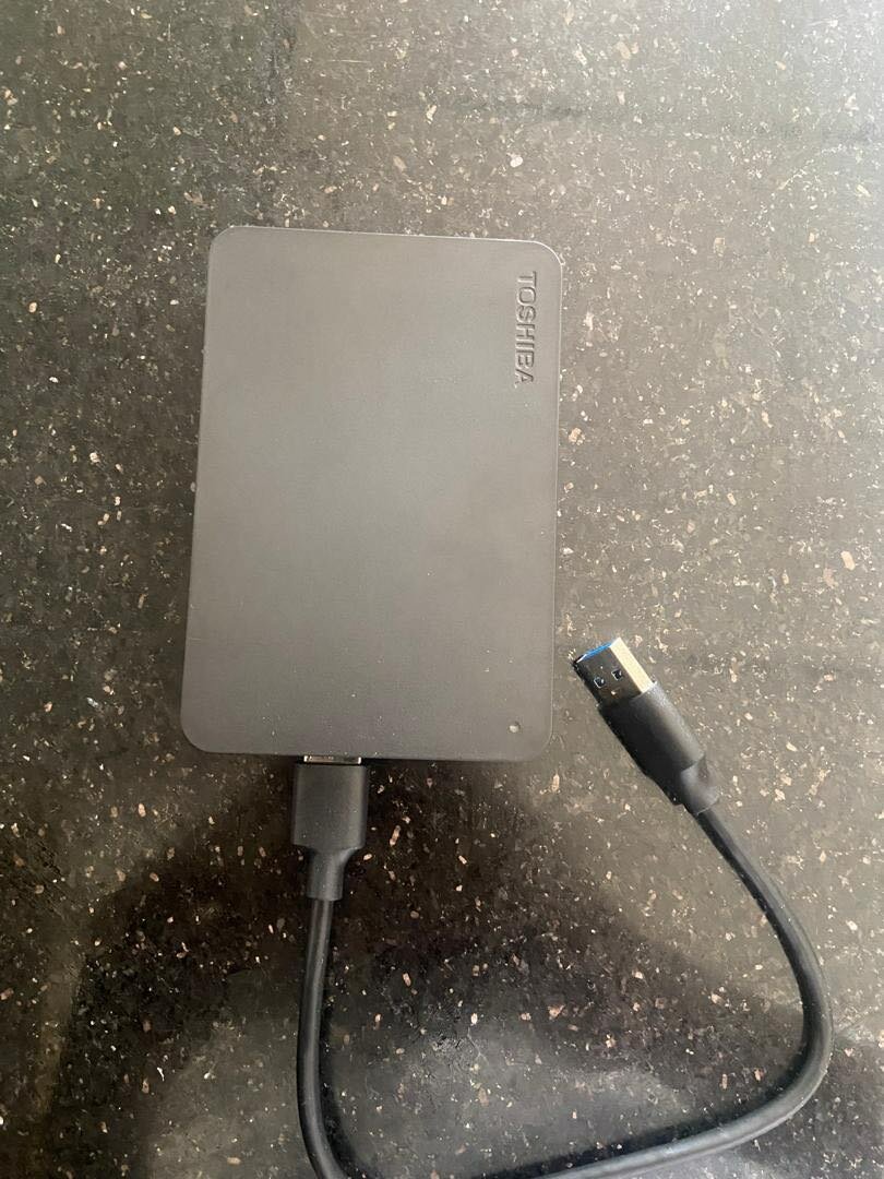 External hard disk drive