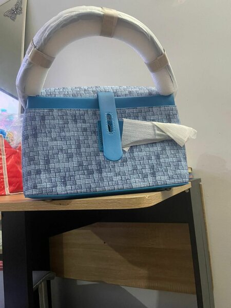 Sac à main élégant avec nœud