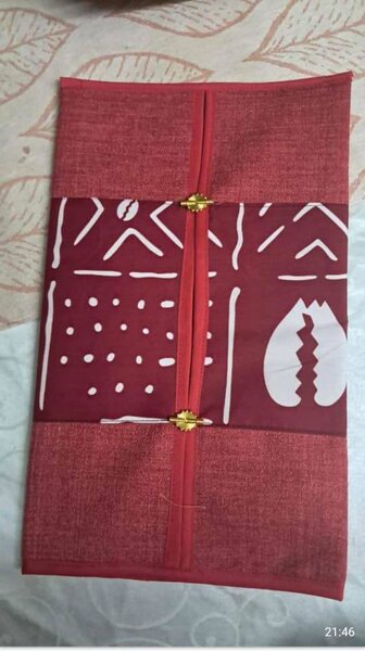 Housse pour boîte à mouchoir