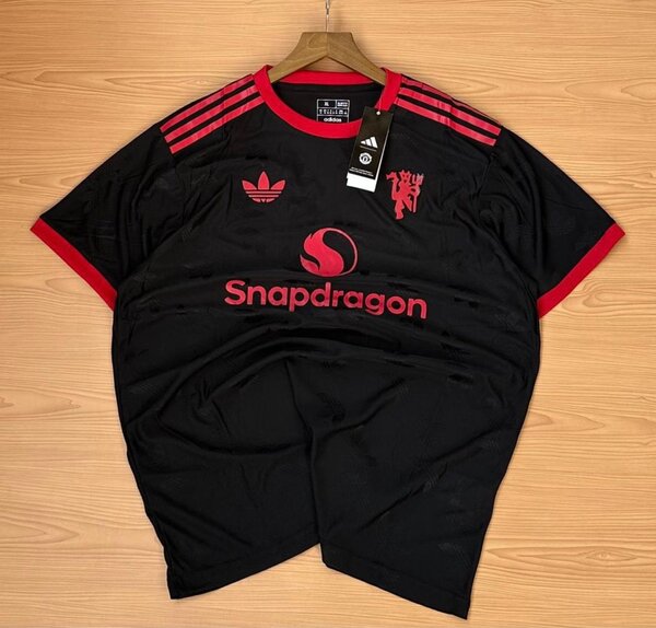 MANCHESTER UNITED PLAYERS VERSION