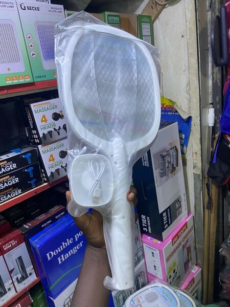 Raquette Anti-Moustiques Rechargeable