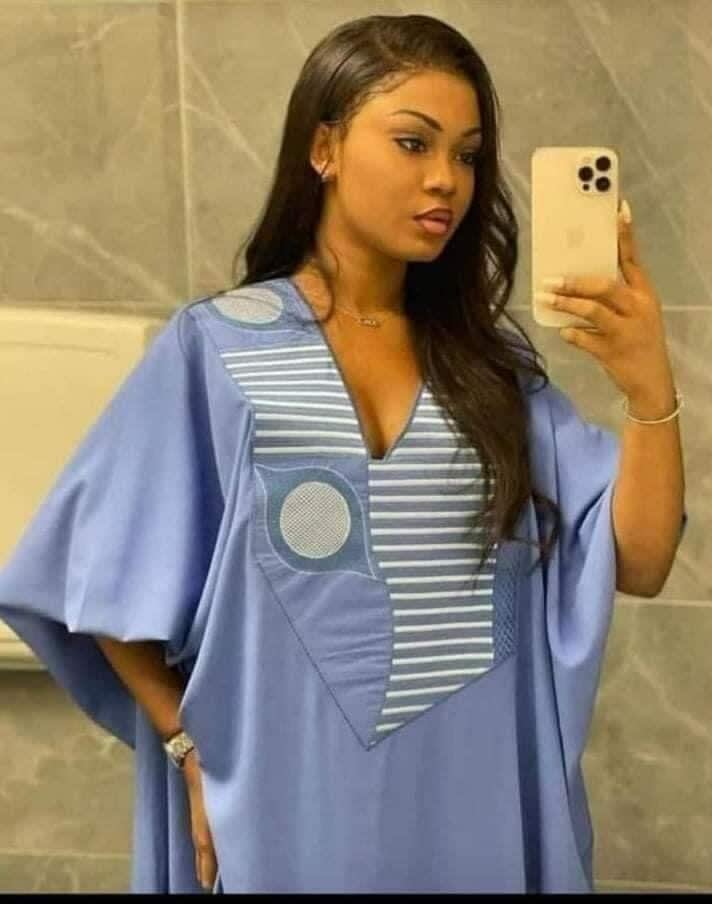 Robe Caftan Élégante Bleue