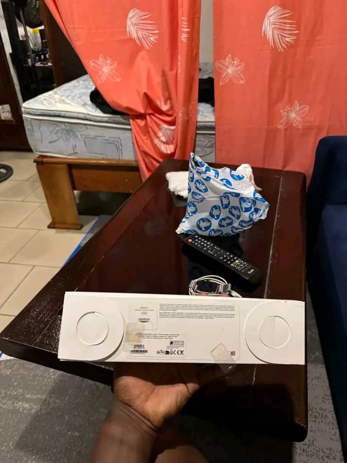 Montre intelligente avec accessoires