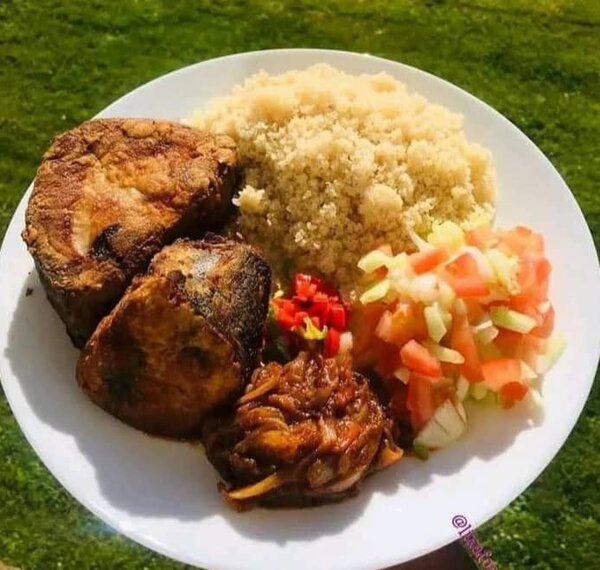 Garba (Attieké poisson thon)