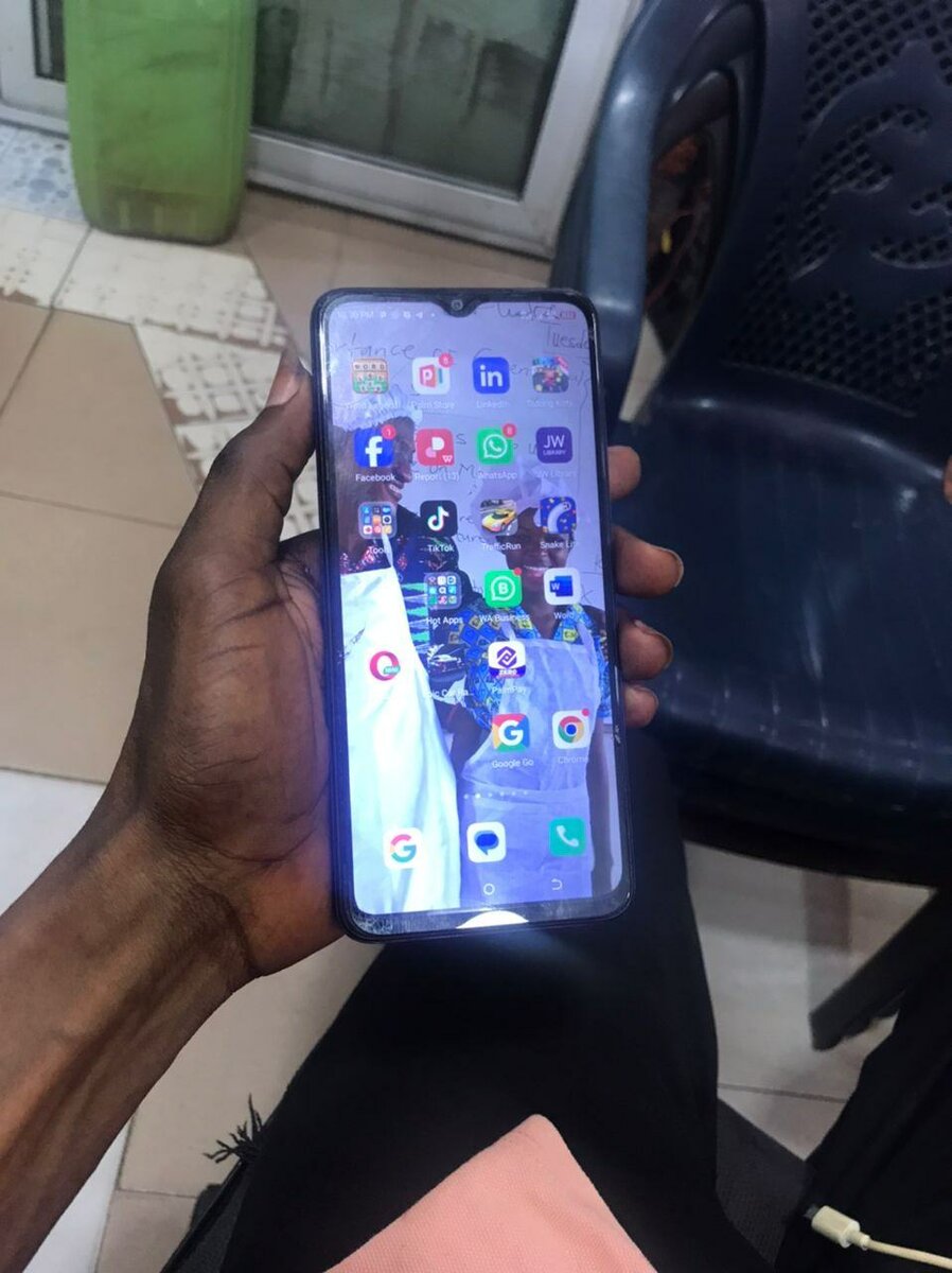 Techno Spark 10 128gig