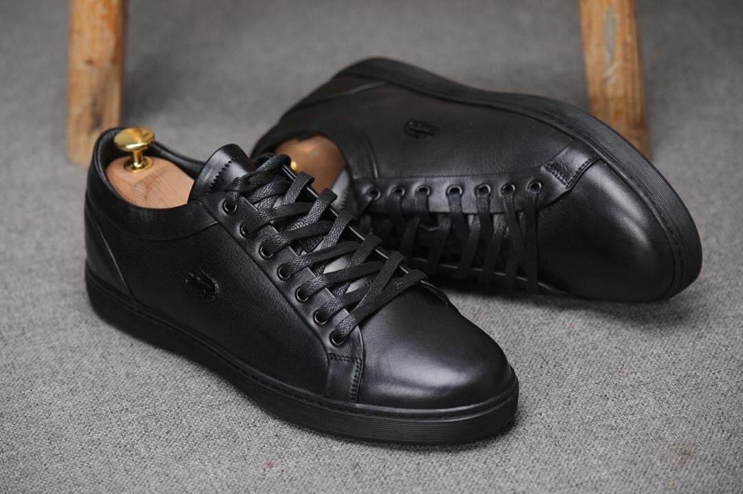 Baskets en cuir noir élégantes