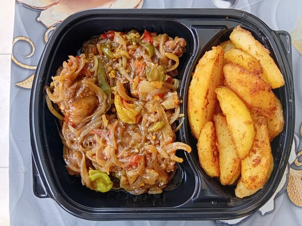 Plats Africains à Emporter