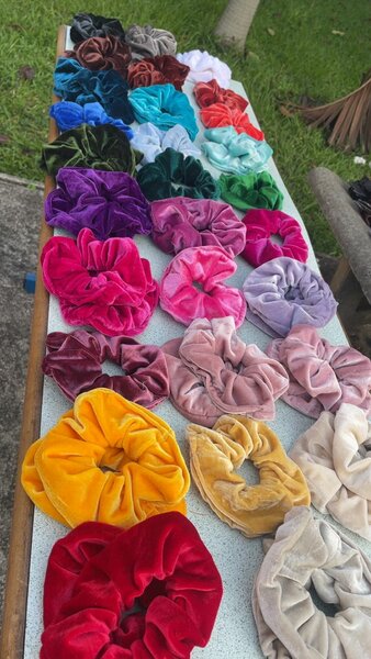 Chouchous en velours colorés