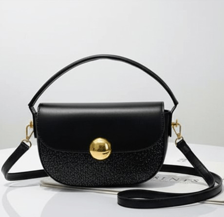 Sac à main noir chic
