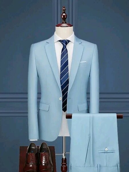 Costume Élégant Bleu Ciel