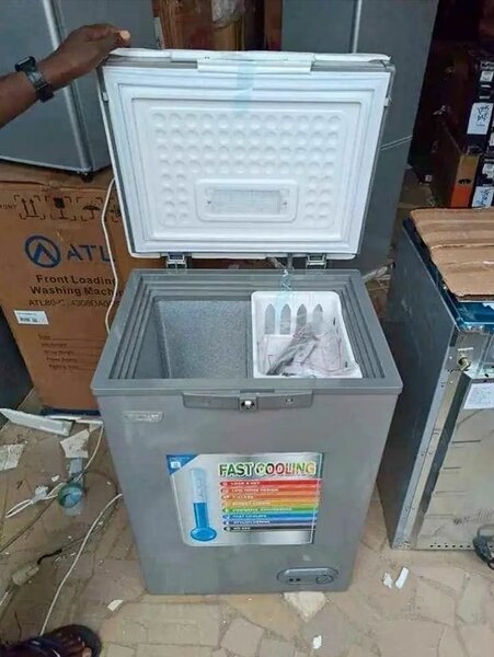 Réfrigérateur Hisense avec congélateur