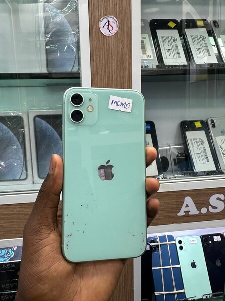 Apple iPhone 11 vert 128Go