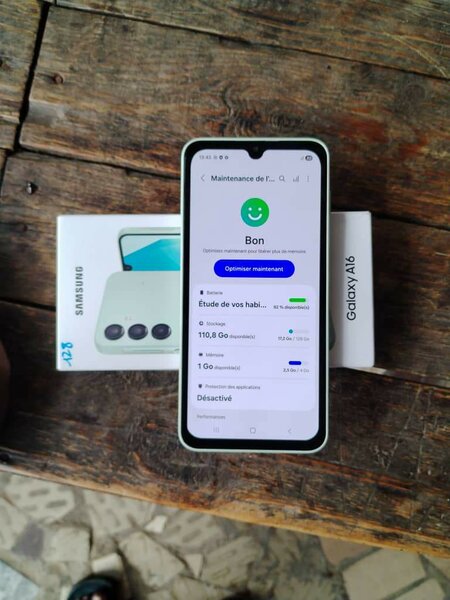 Samsung Galaxy A16 Smartphone