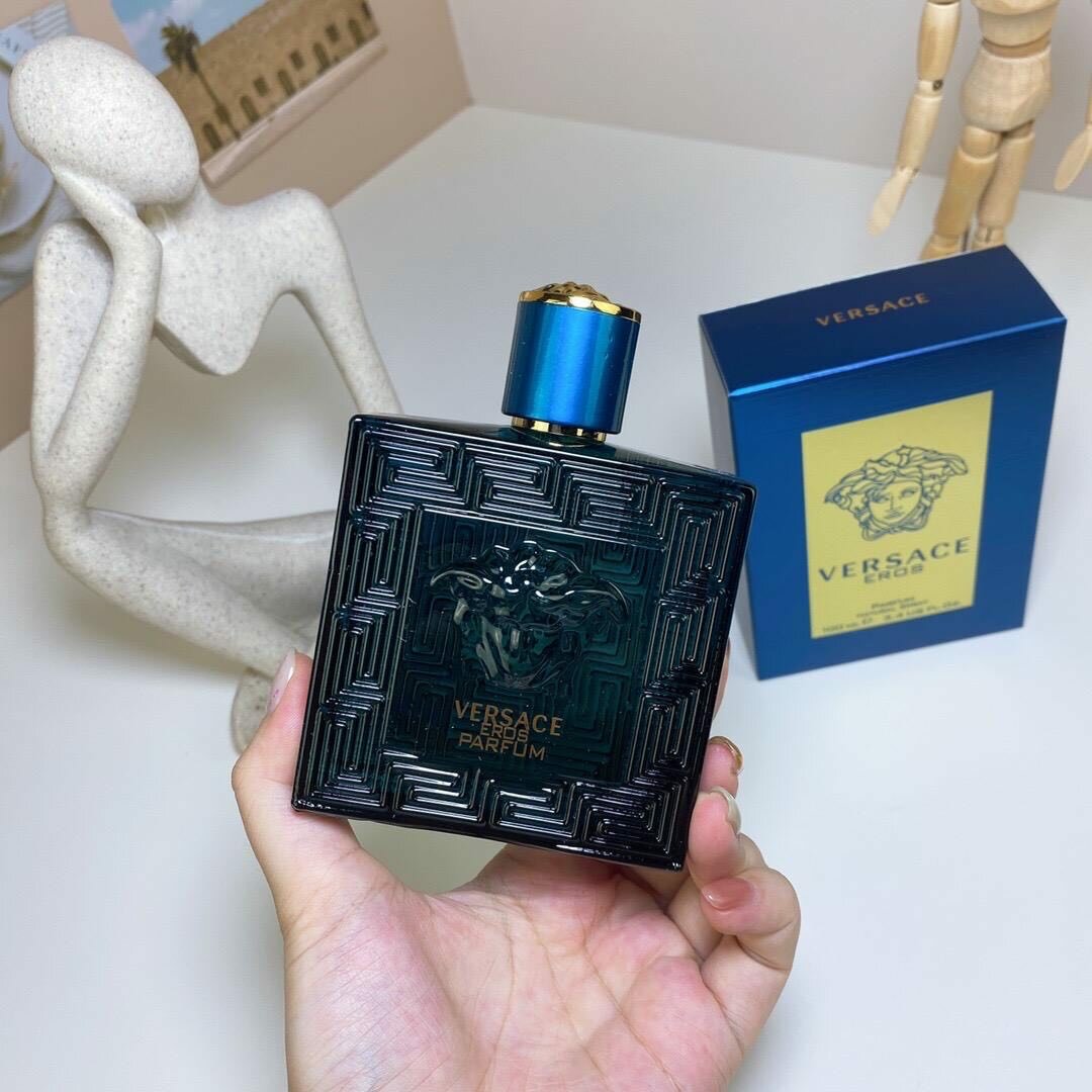 Amouage / Versace