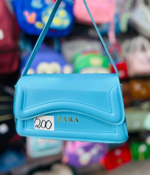 Ladies fancy hand bags blue