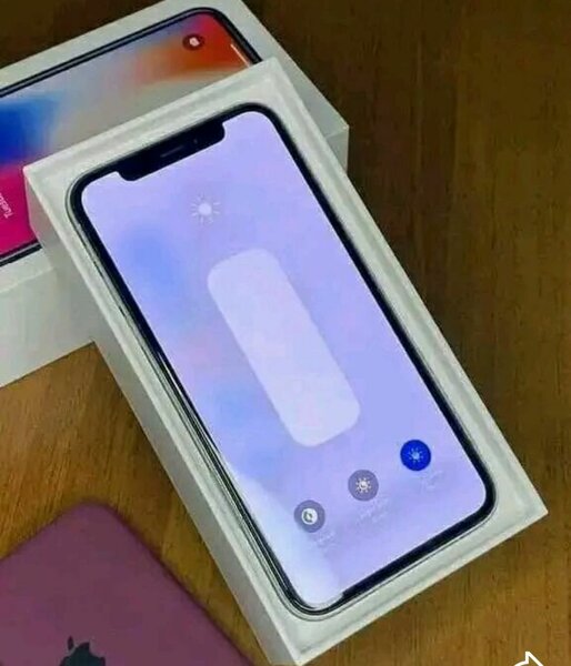 iPhone X  128GB