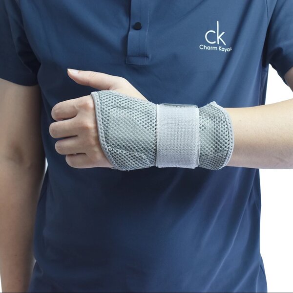 Wrist brace support