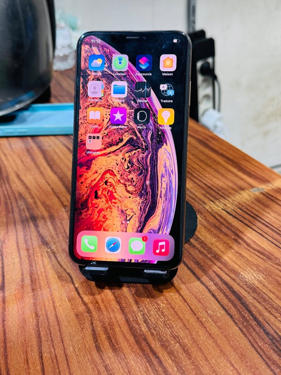 iPhone xsmax 64gb ( vendu avec
