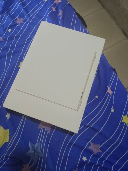 13-Inch MacBook Air  256gig