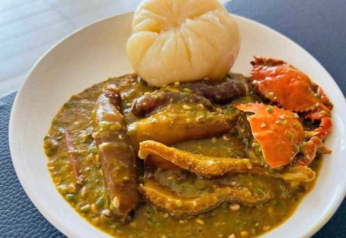 Sauce kôpê avec placali