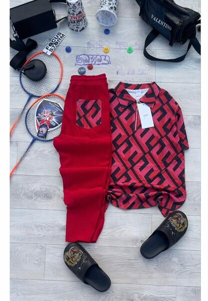 Ensemble décontracté moderne