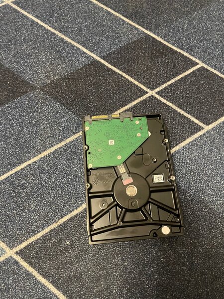 Продам hdd 3tb