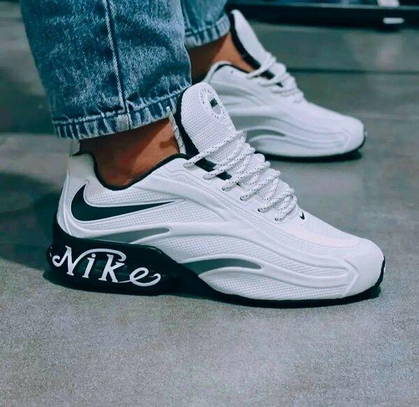 NIKE CLASSIC