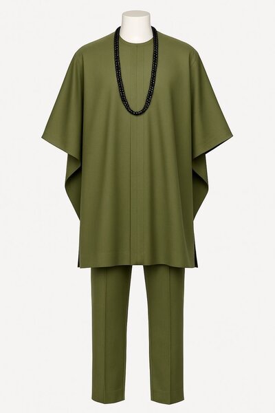 Tunique, taille neuf chez MHD