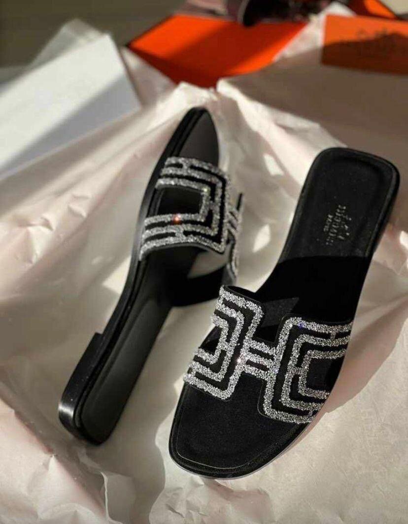 Hermes Slipper